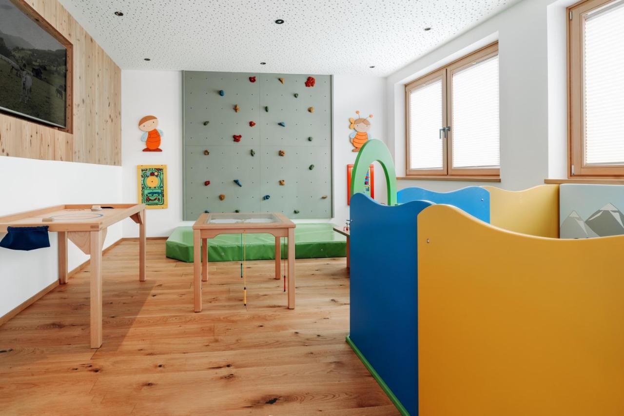 Schmiedhof Gut Apartment กรอสซาร์ล ภายนอก รูปภาพ